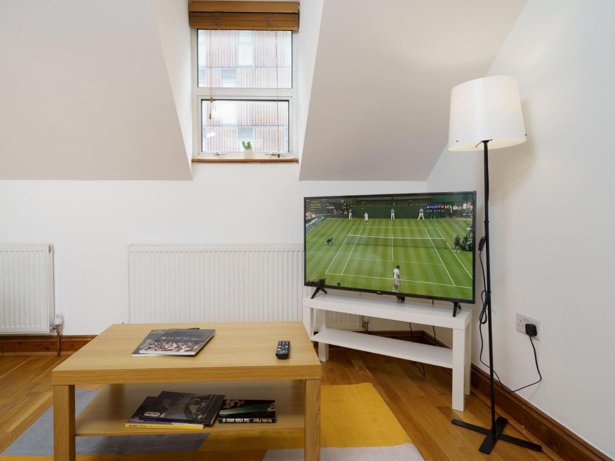 Flat In Appartement