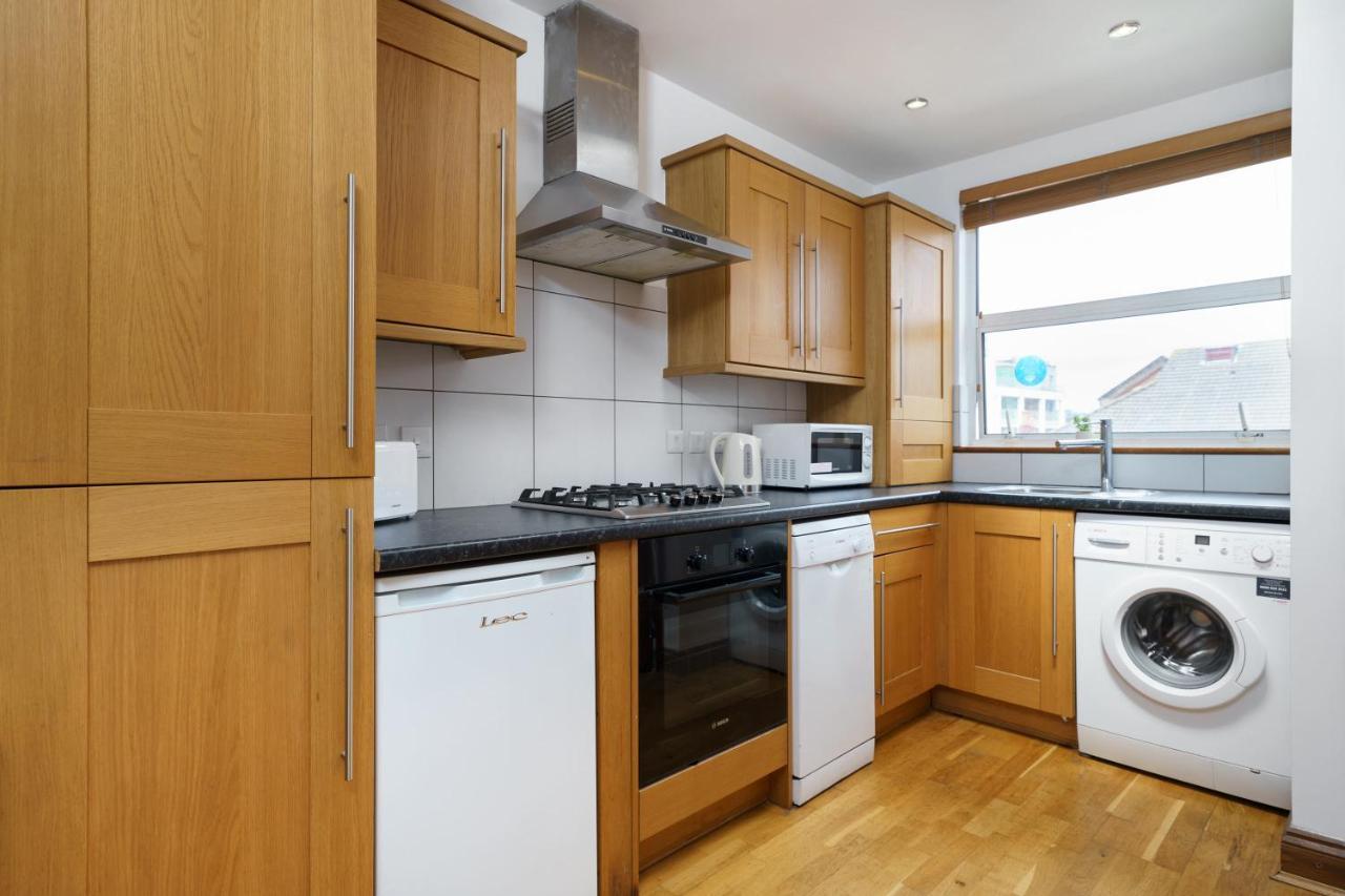 Appartement Flat In *