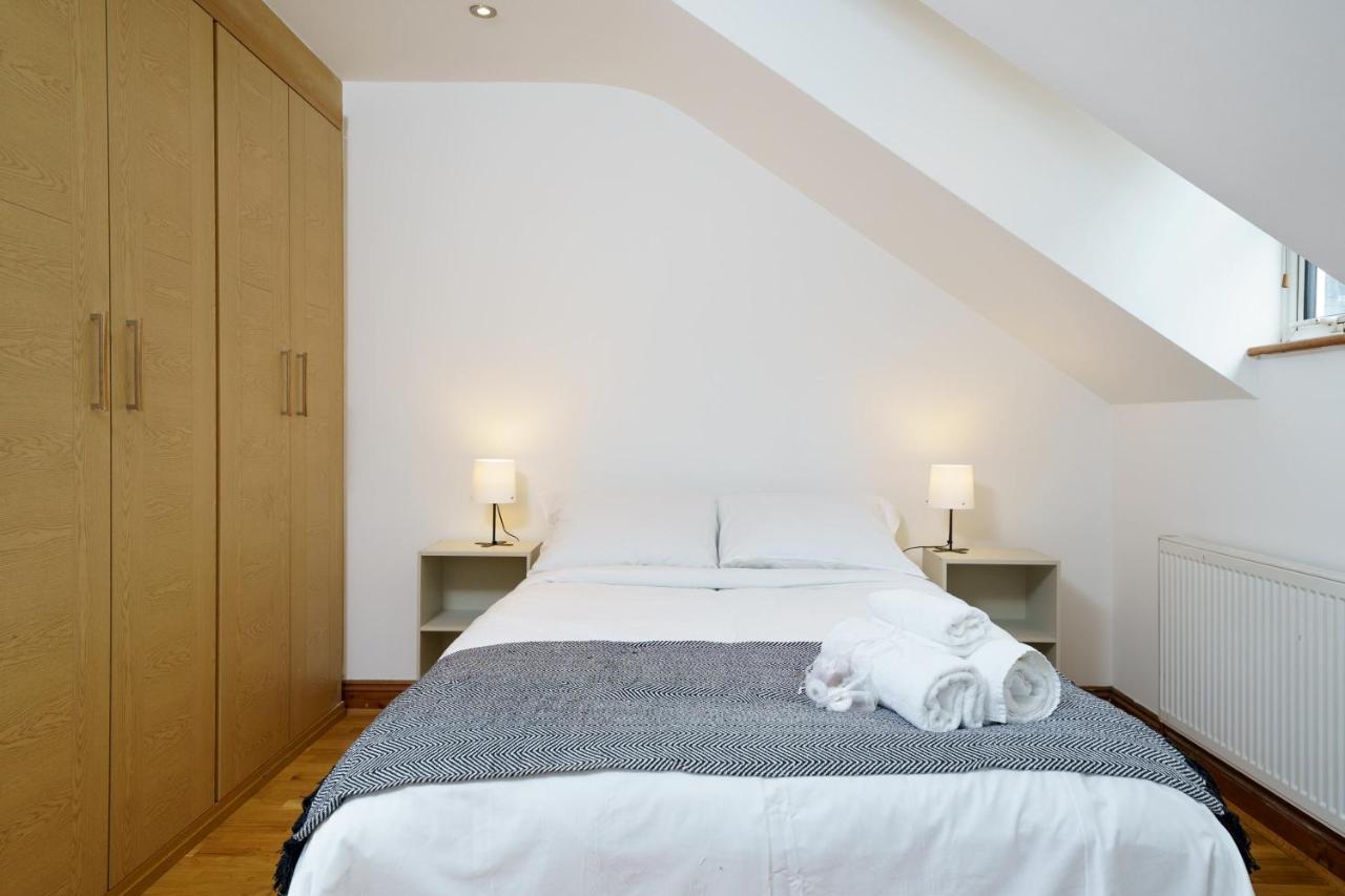 Flat In * Londres