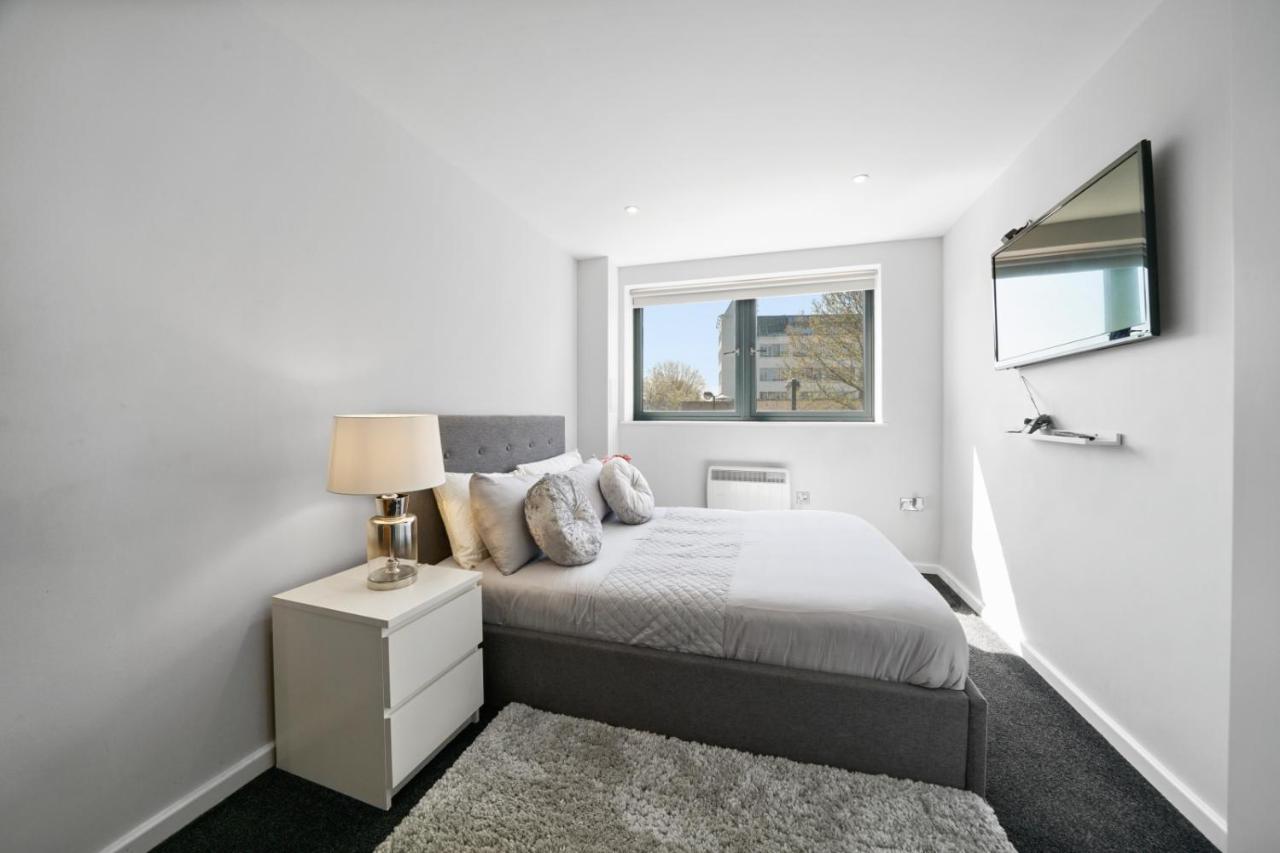 Amisha Modern Deluxe 2 Bed By Tower Bridge Londra