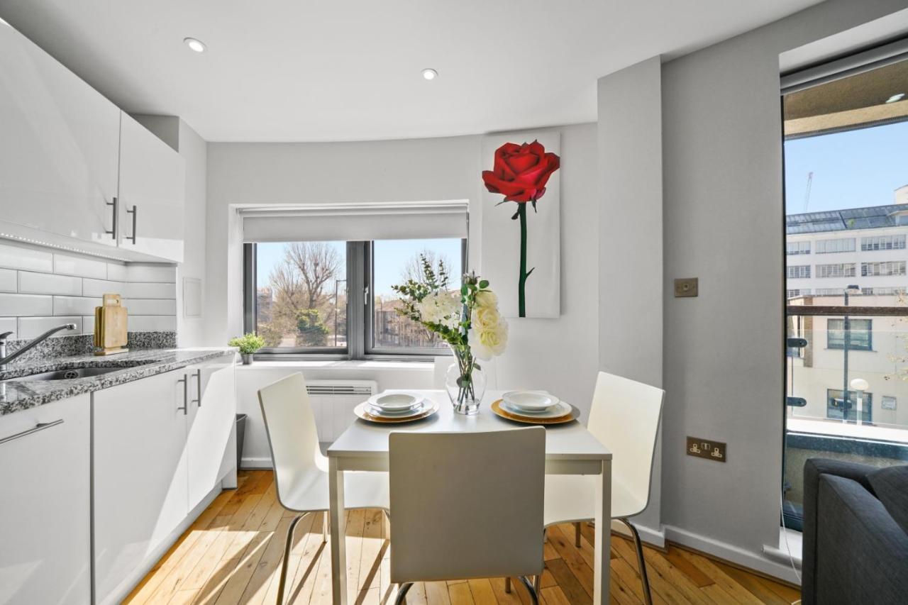 Amisha Modern Deluxe 2 Bed By Tower Bridge Appartamento Londra