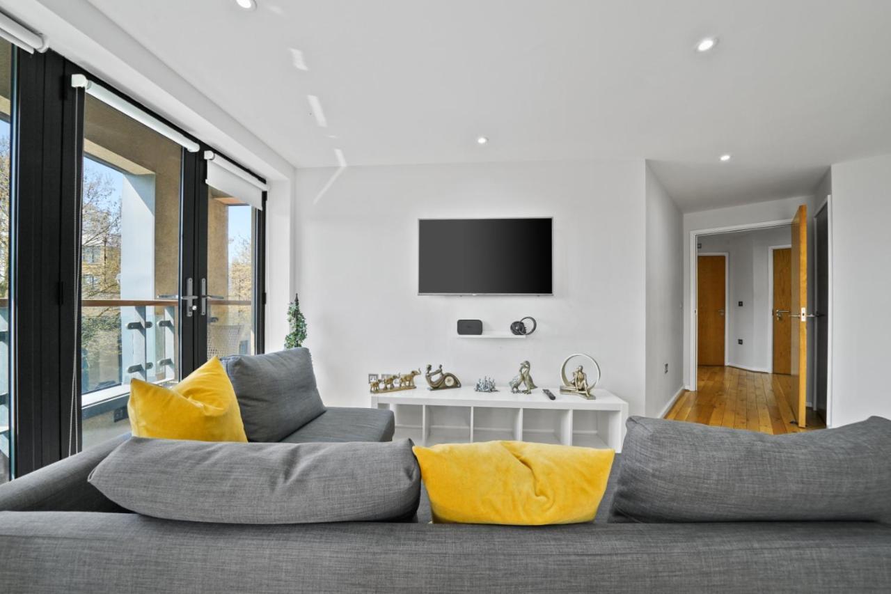 Amisha Modern Deluxe 2 Bed By Tower Bridge Appartamento Londra
