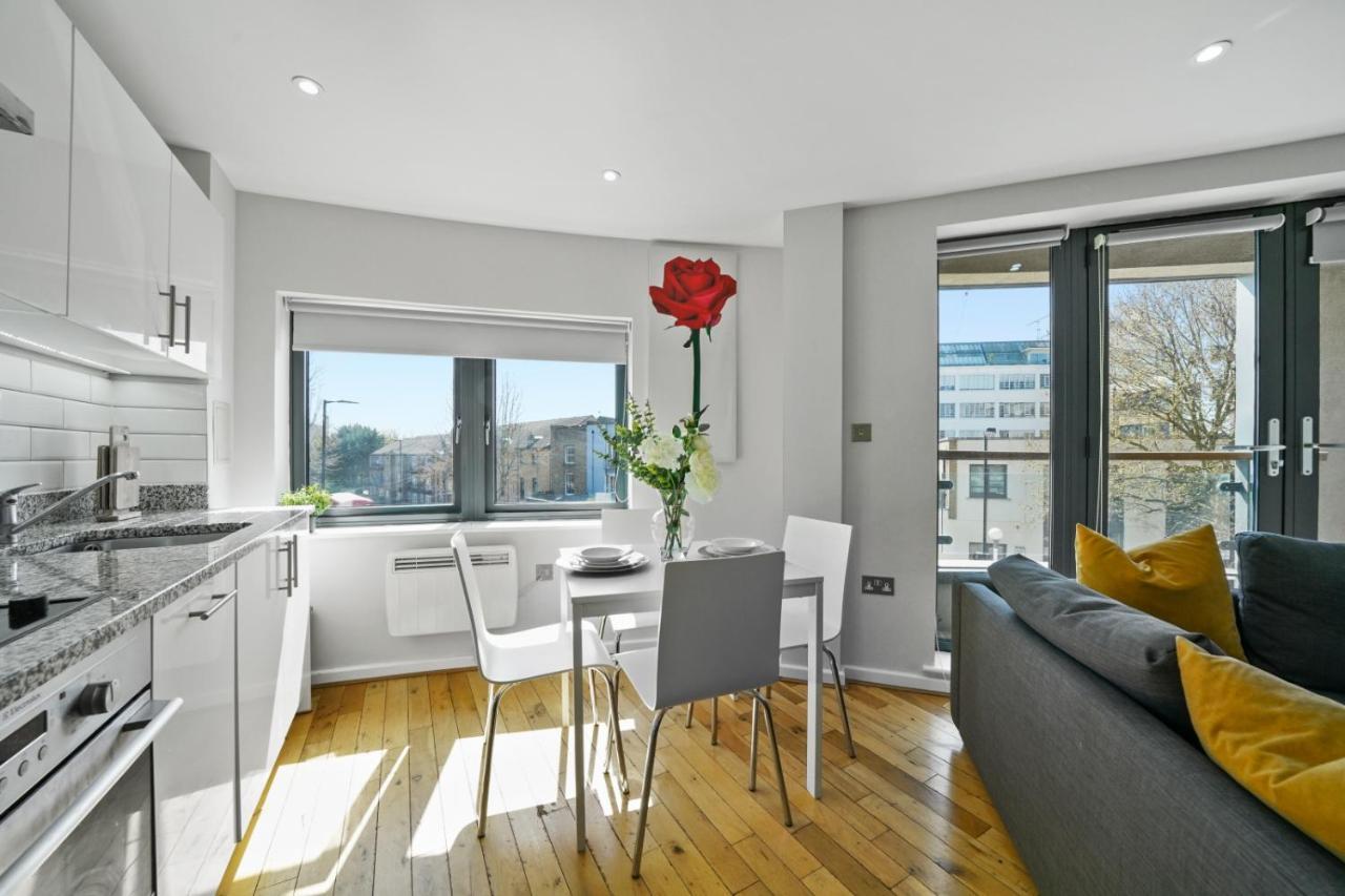 Amisha Modern Deluxe 2 Bed By Tower Bridge * Londra