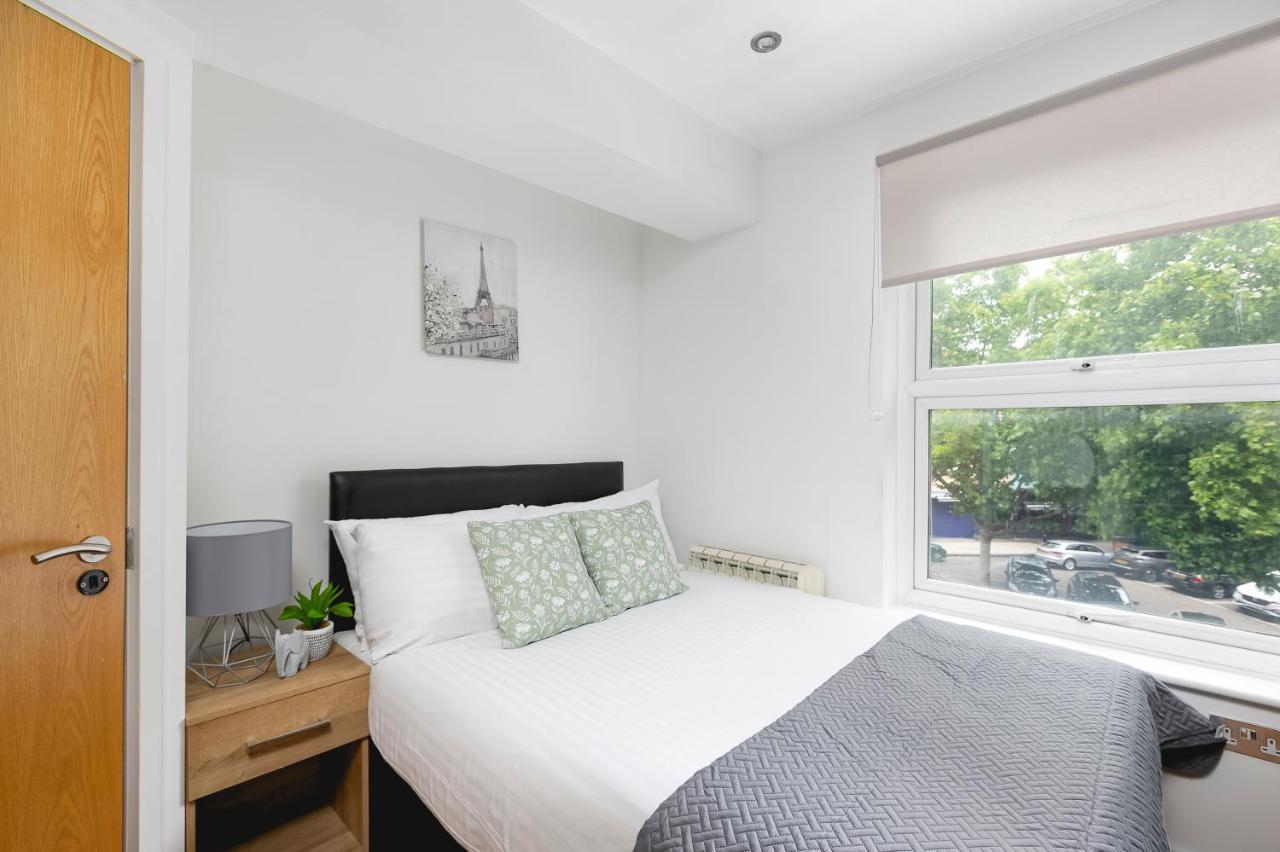 Skyvillion - Beautiful 3-bed London