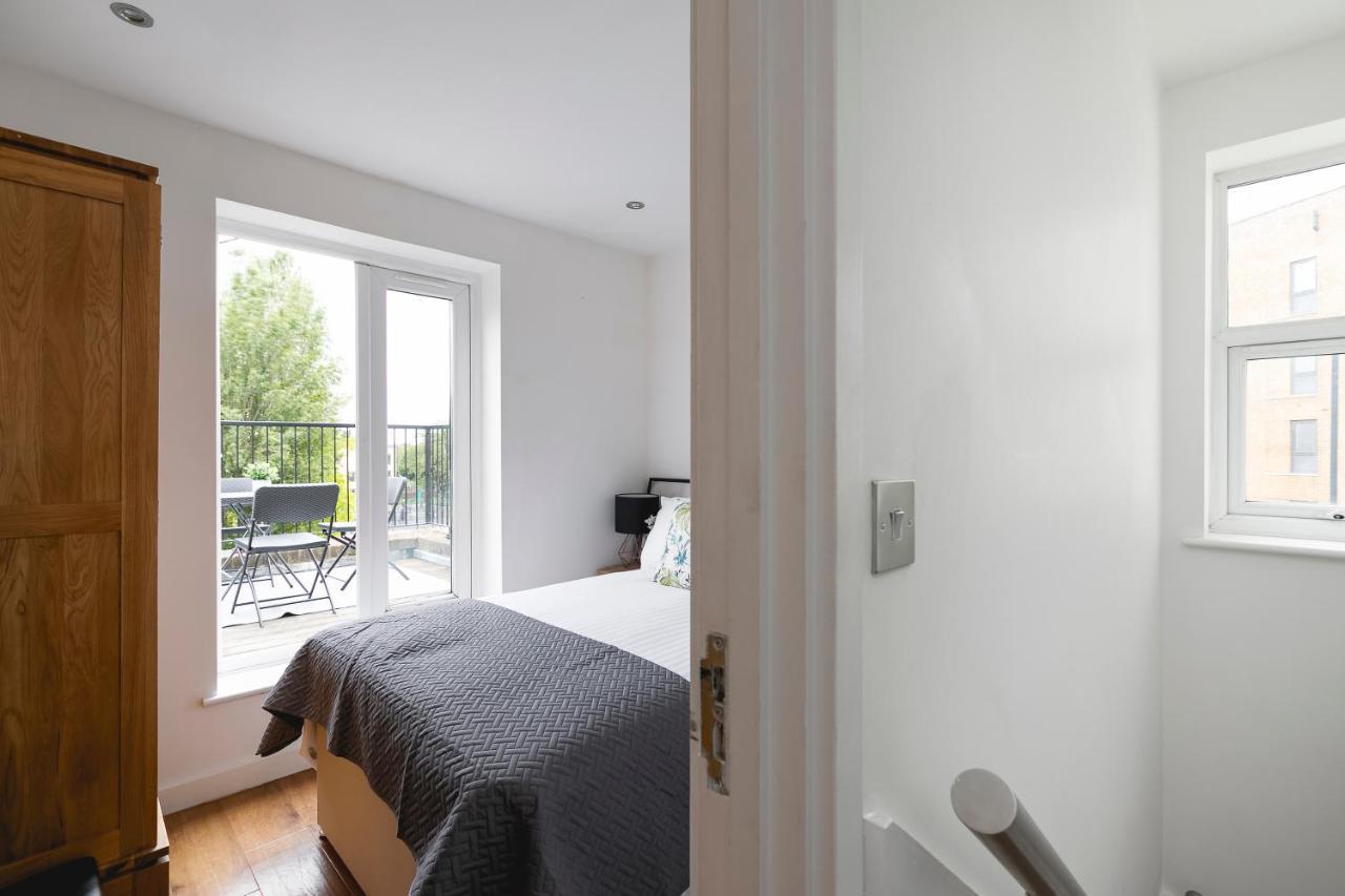 Skyvillion - Beautiful 3-bed Lägenhet London