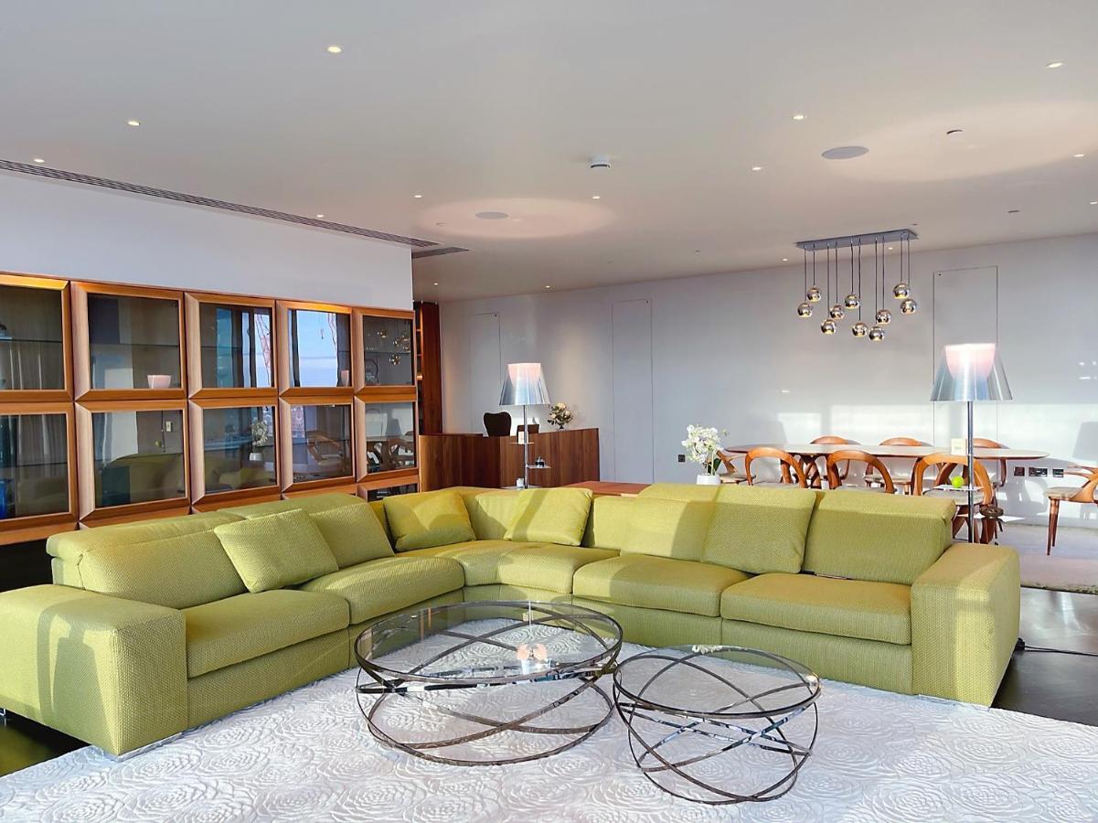 Privat bolig One Bedroom In Luxury On 30th Floor In Central With Breathtaking Skyline View Of Major Landmarks In *