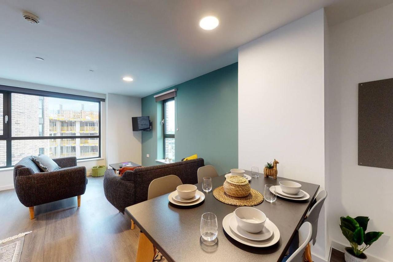For Students Only Private Bedrooms With Shared Kitchen, And At Canvas Walthamstow In * Londres
