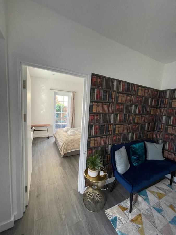 4 Islington Park Street * Londen