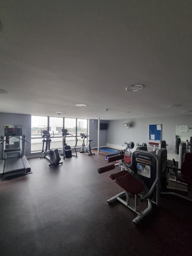 City Stays - Modern 2 Bedroom With Free Parking And Gym Access Appartement *