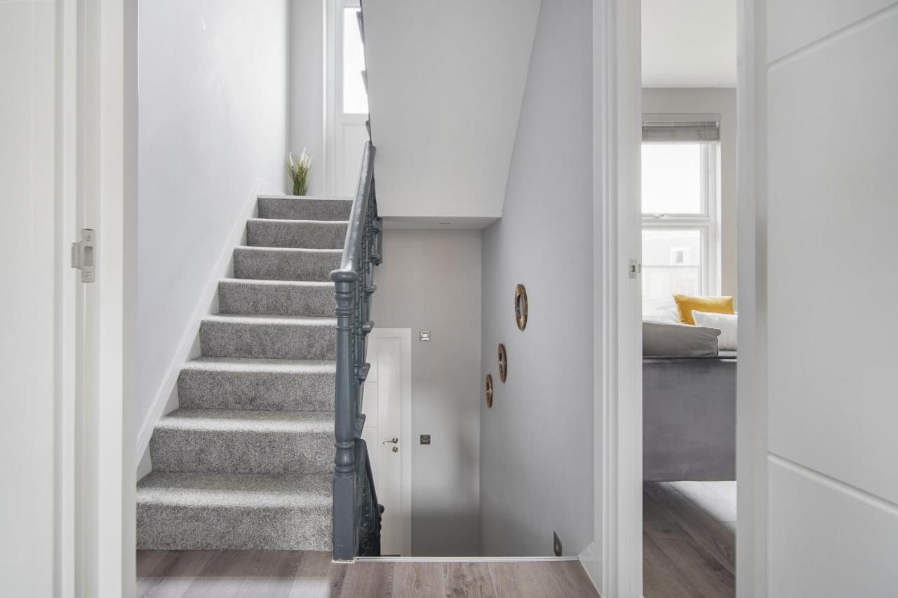 Lägenhet Stunning 3 Bed 3 Bath Townhouse *