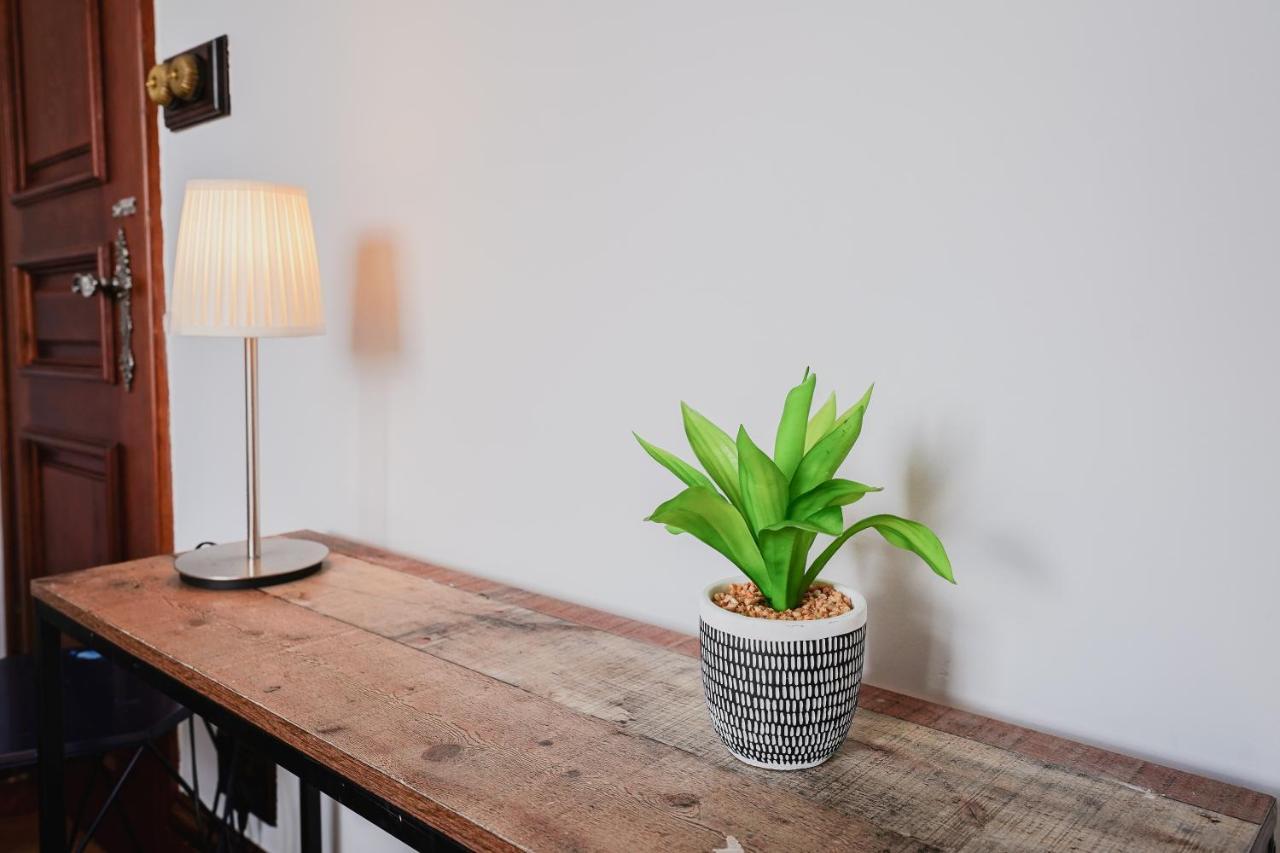 Appartamento Classic Paddington 2-bedroom Londra