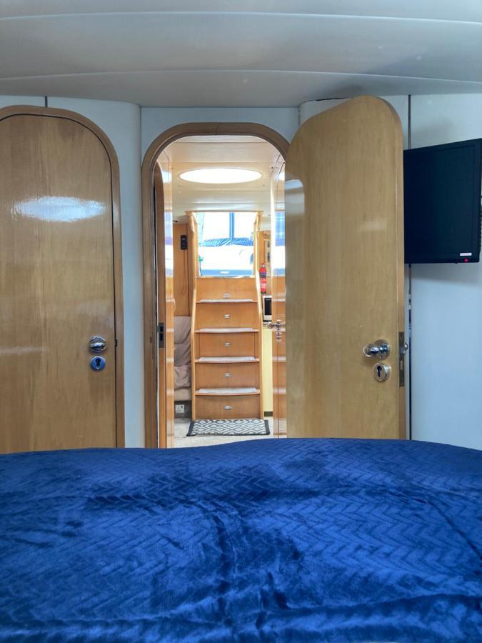 Botel Entire Boat At St Katherine Docks 2 Available Select Using Options *
