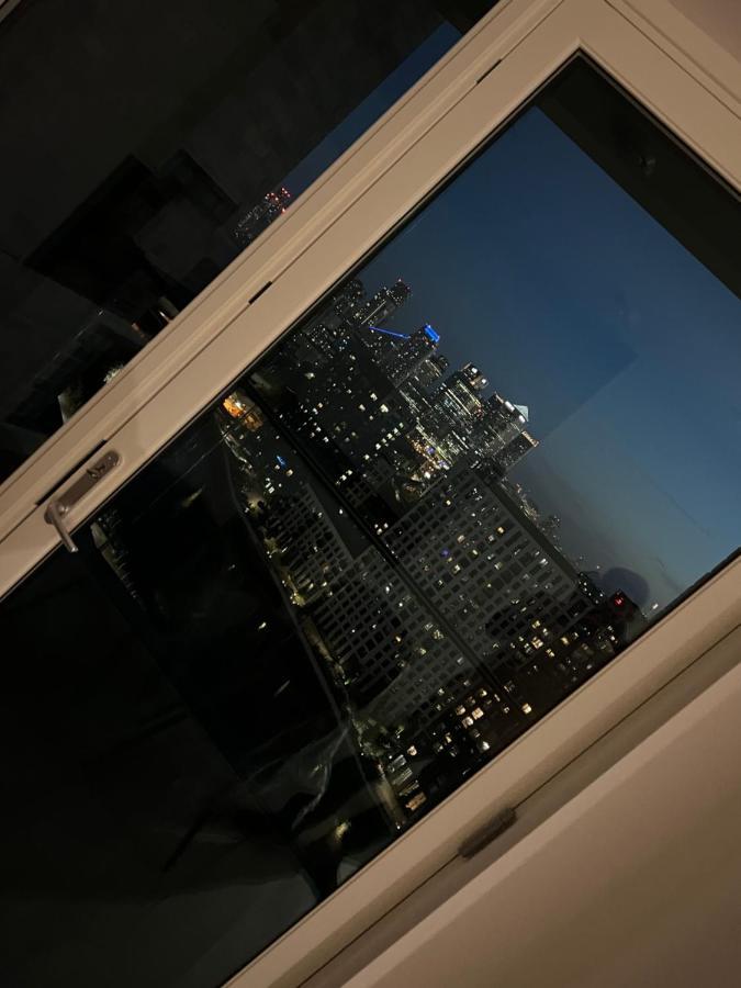Luxury Penthouse With Stunning Views Near Excel, O2, Airport London