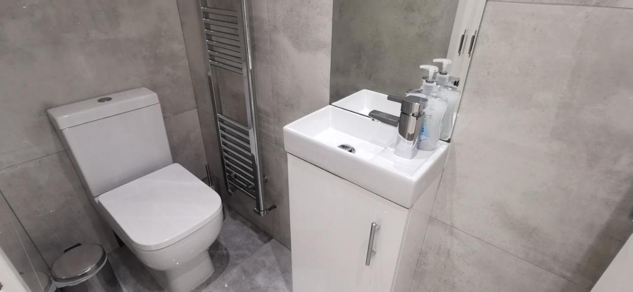 Lejlighed Luxury Garden Sleep 7, 2 Mins To Metro London