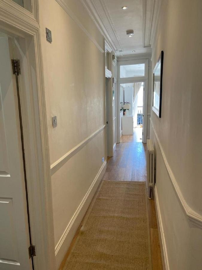 Lovely 3 Bedrooms, 2 Bath, Balcony Mansion Block, Hyde Park, Oxford Street, Maida Vale, Paddington W9 * London