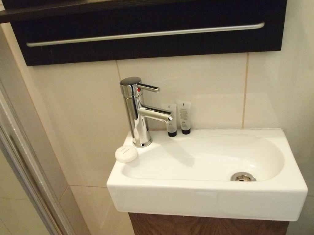 Hotel Earls Court Garden 2*