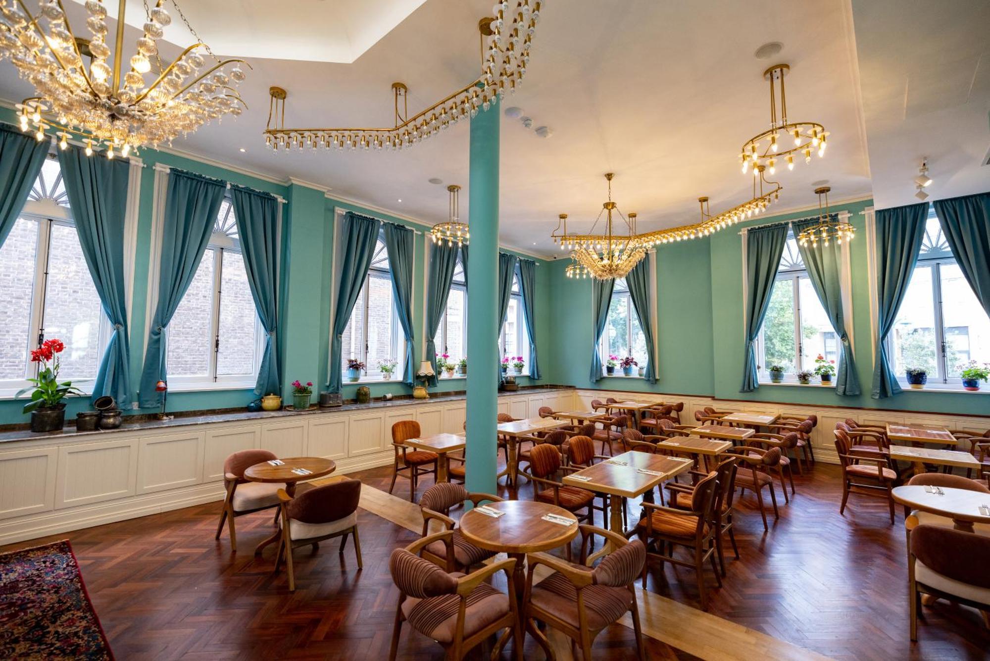 Hotel Limehouse Library London