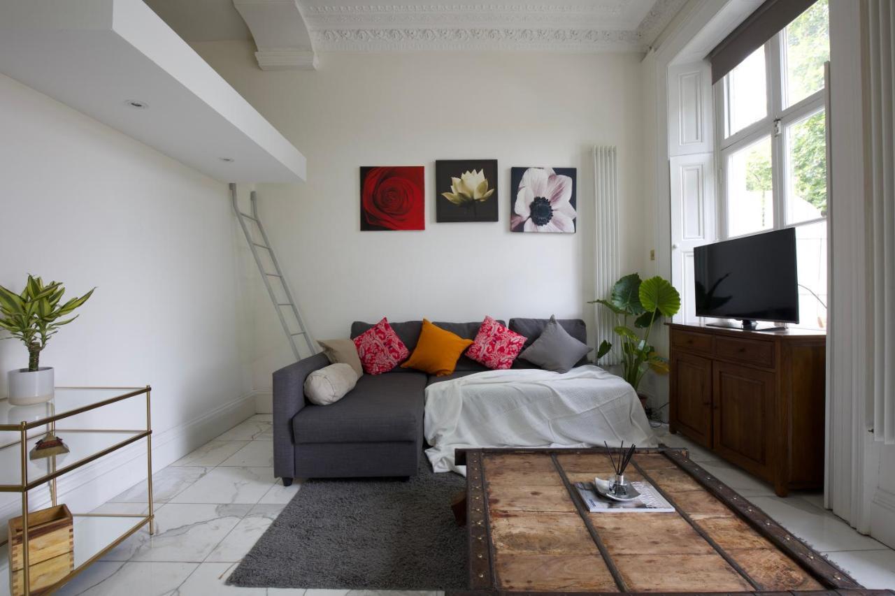 Large 2 Beds Flat Overlooking Clapham Common Park Lägenhet