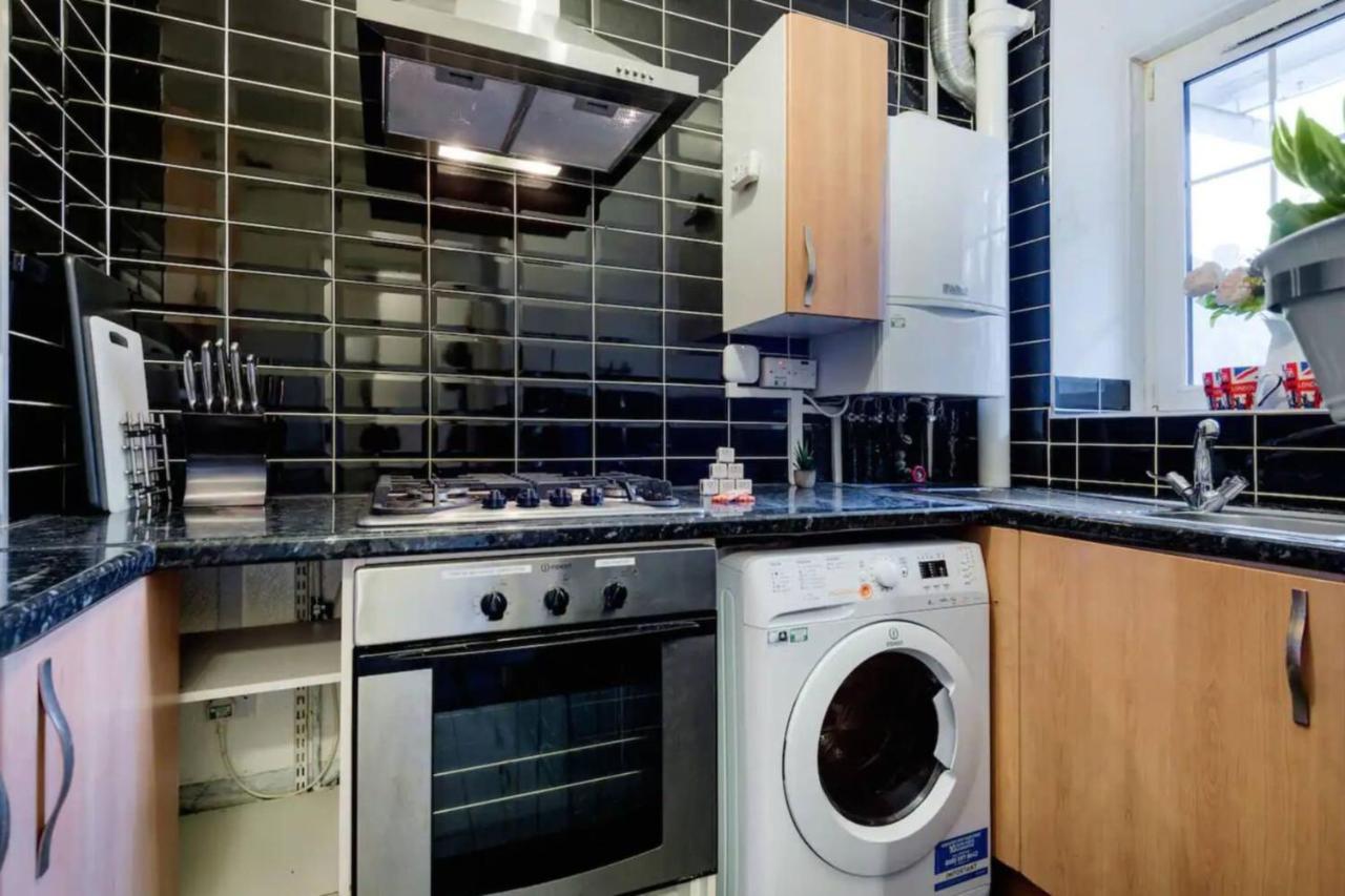Apartment Fabulous 2 Bedroom In Bridge London