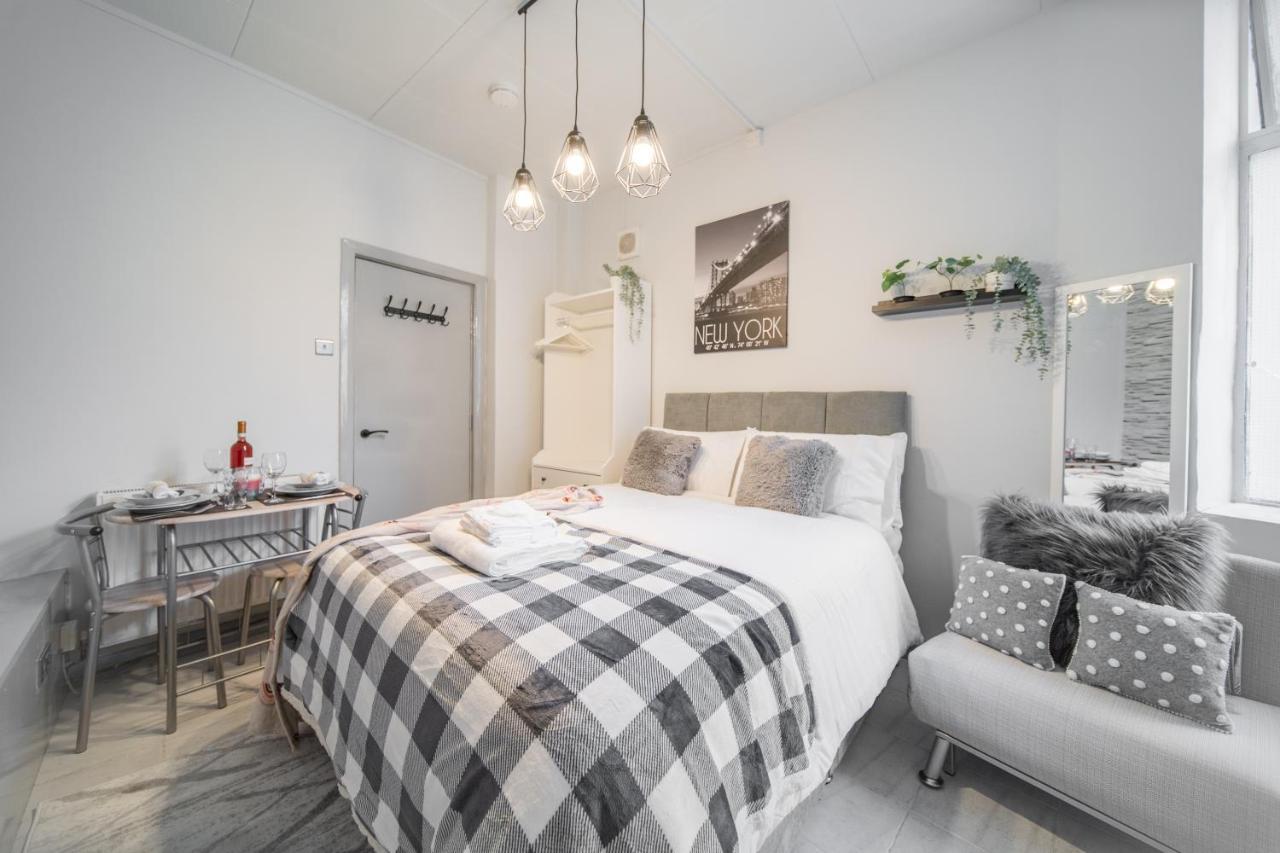 Cozy Studio In Shepherds Bush * Londen