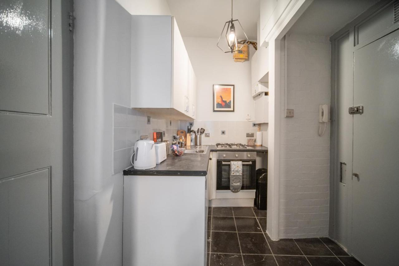 Cozy Studio In Shepherds Bush Appartement Londen
