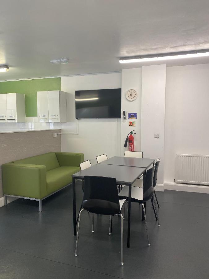 Charming For Students Only, Cricklewood Lane - Sk Gasthuis *