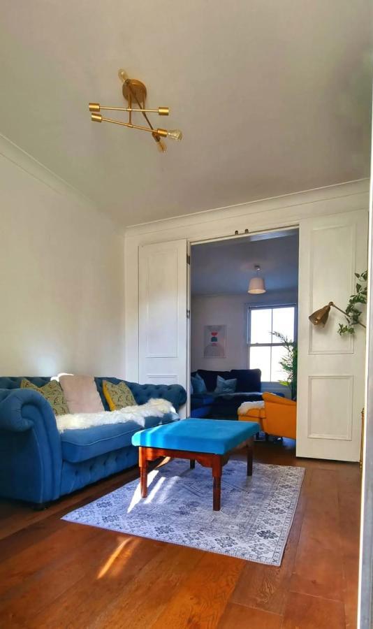 Stylish 3 Bedroom Townhouse In Brockley With Large Garden Semesterbostad London