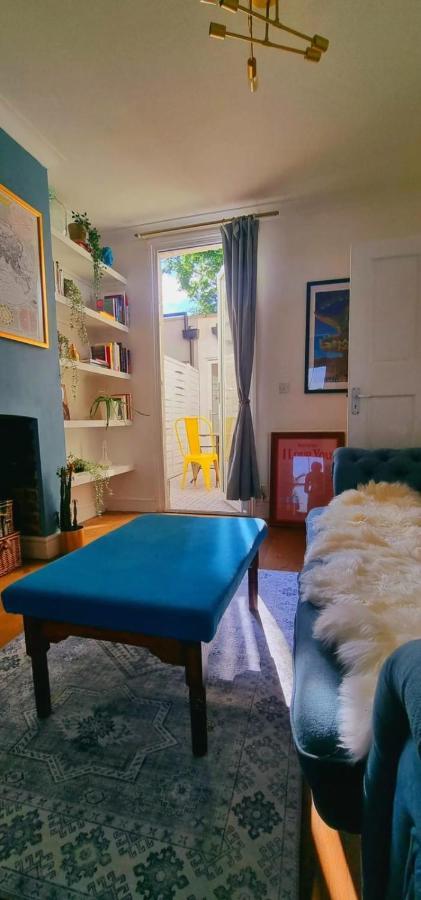 Stylish 3 Bedroom Townhouse In Brockley With Large Garden Semesterbostad
