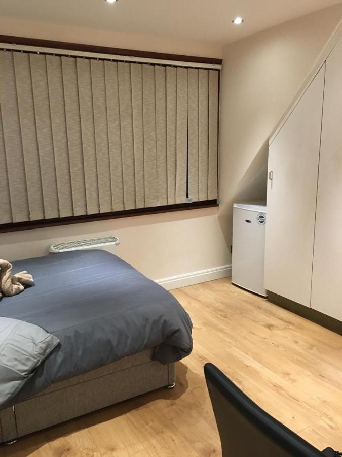 Lejlighed Flat In The Heart Of Golders London