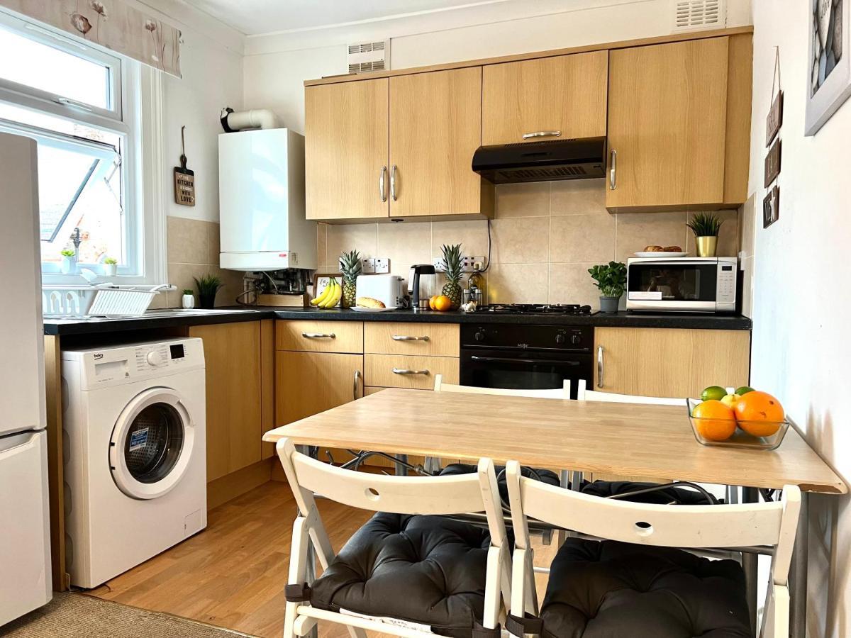 The Peachy-homey The Heart Of Trendy Brixton Appartement