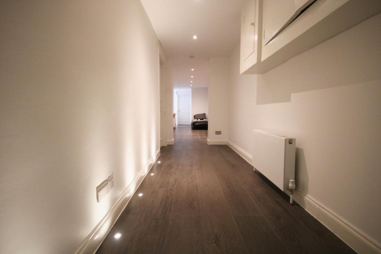 Superb Flat Near Victoria Station Lägenhet London