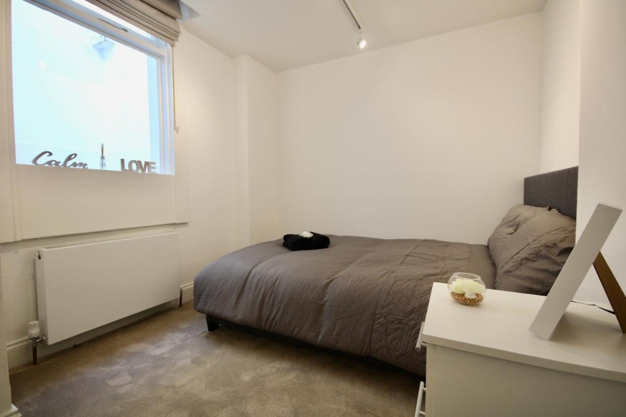 Superb Flat Near Victoria Station Lägenhet London