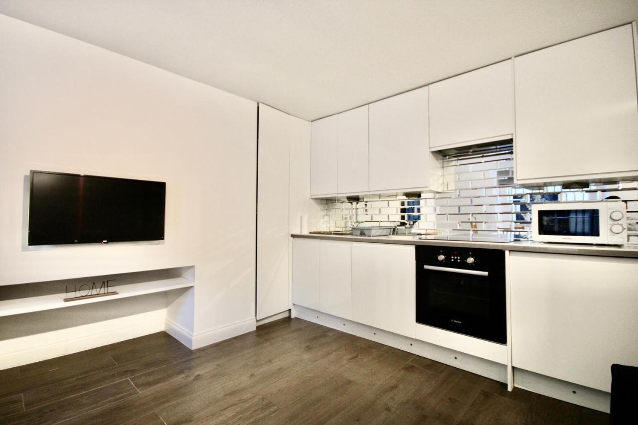 Superb Flat Near Victoria Station Lägenhet *