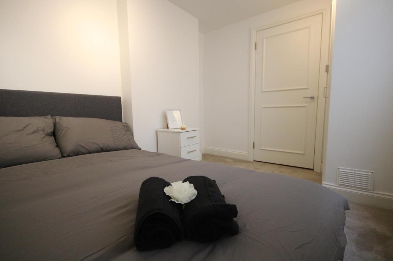 Lägenhet Superb Flat Near Victoria Station London