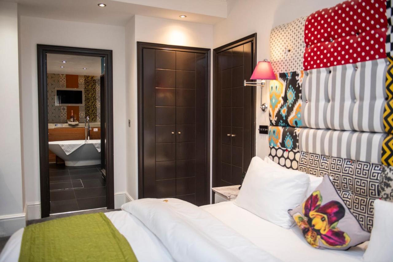 The Exhibitionist 5* London