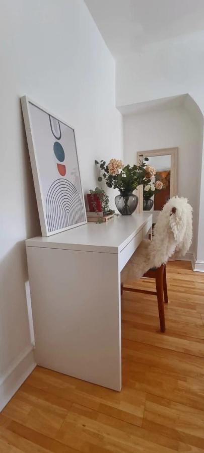 Semesterbostad Stylish 3 Bedroom Townhouse In Brockley With Large Garden London