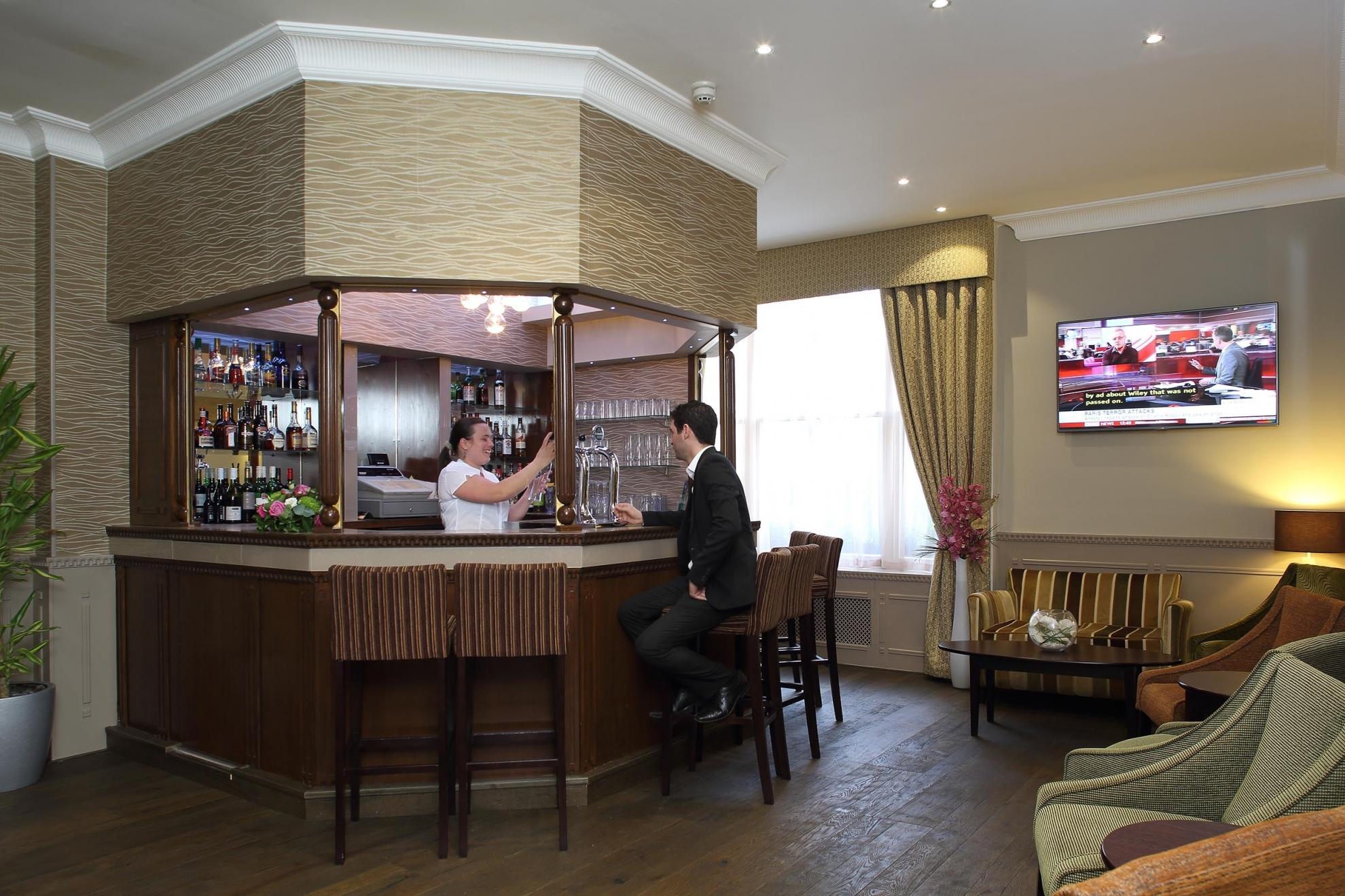 Phoenix Hotel London