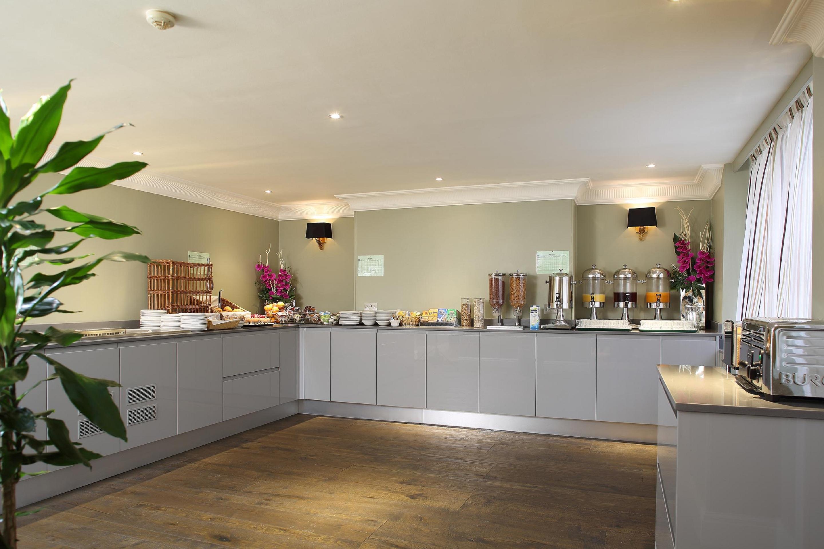 Phoenix Hotel London
