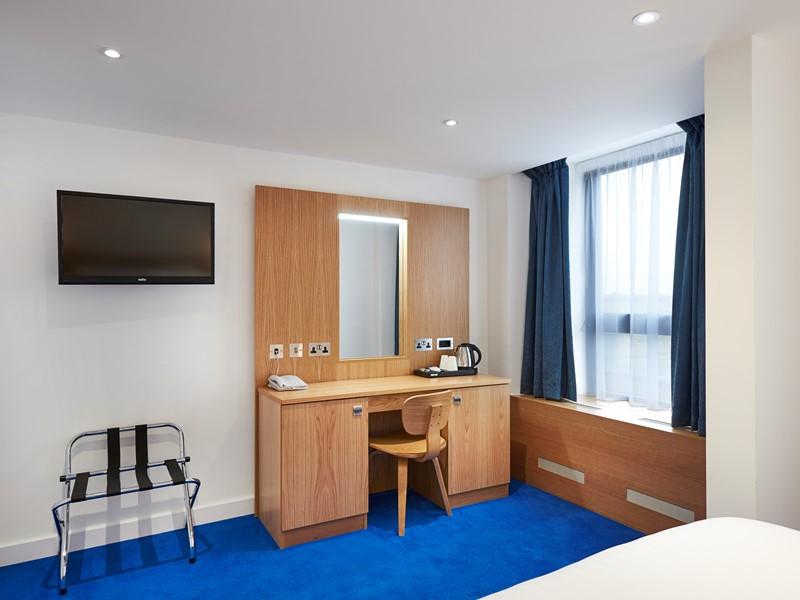 Central Park Hotel