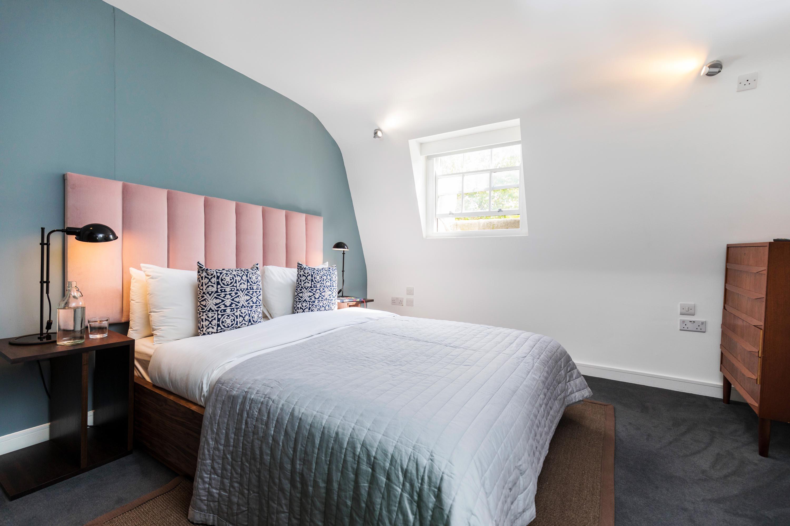 Native Hyde Park Aparthotel 4*