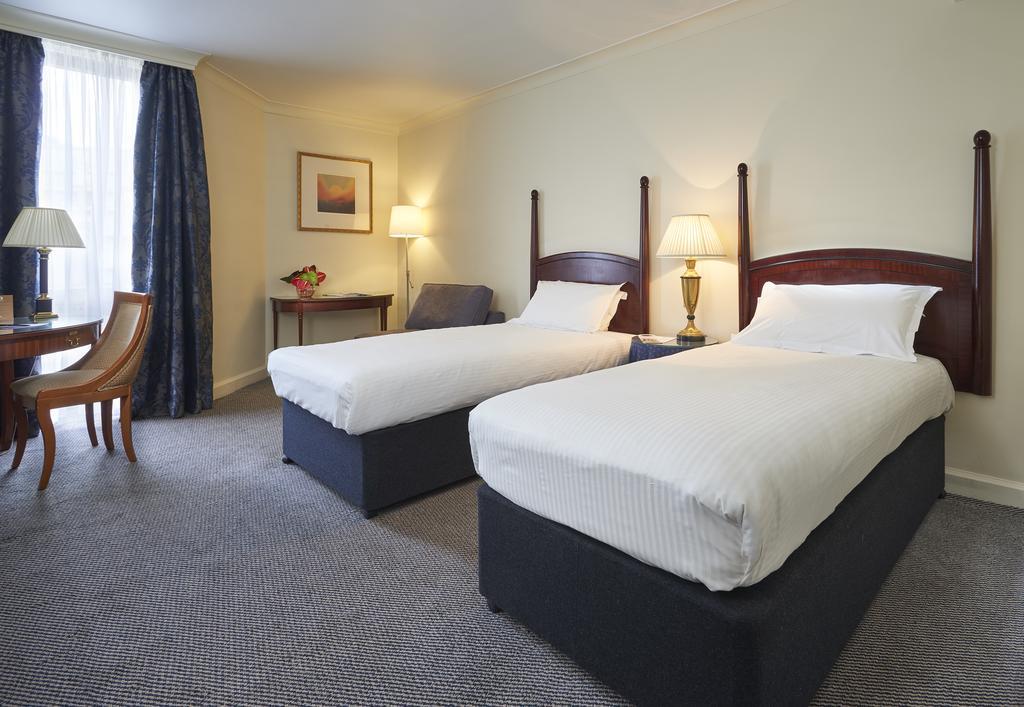 Hotel Millennium And Conference Centre Gloucester