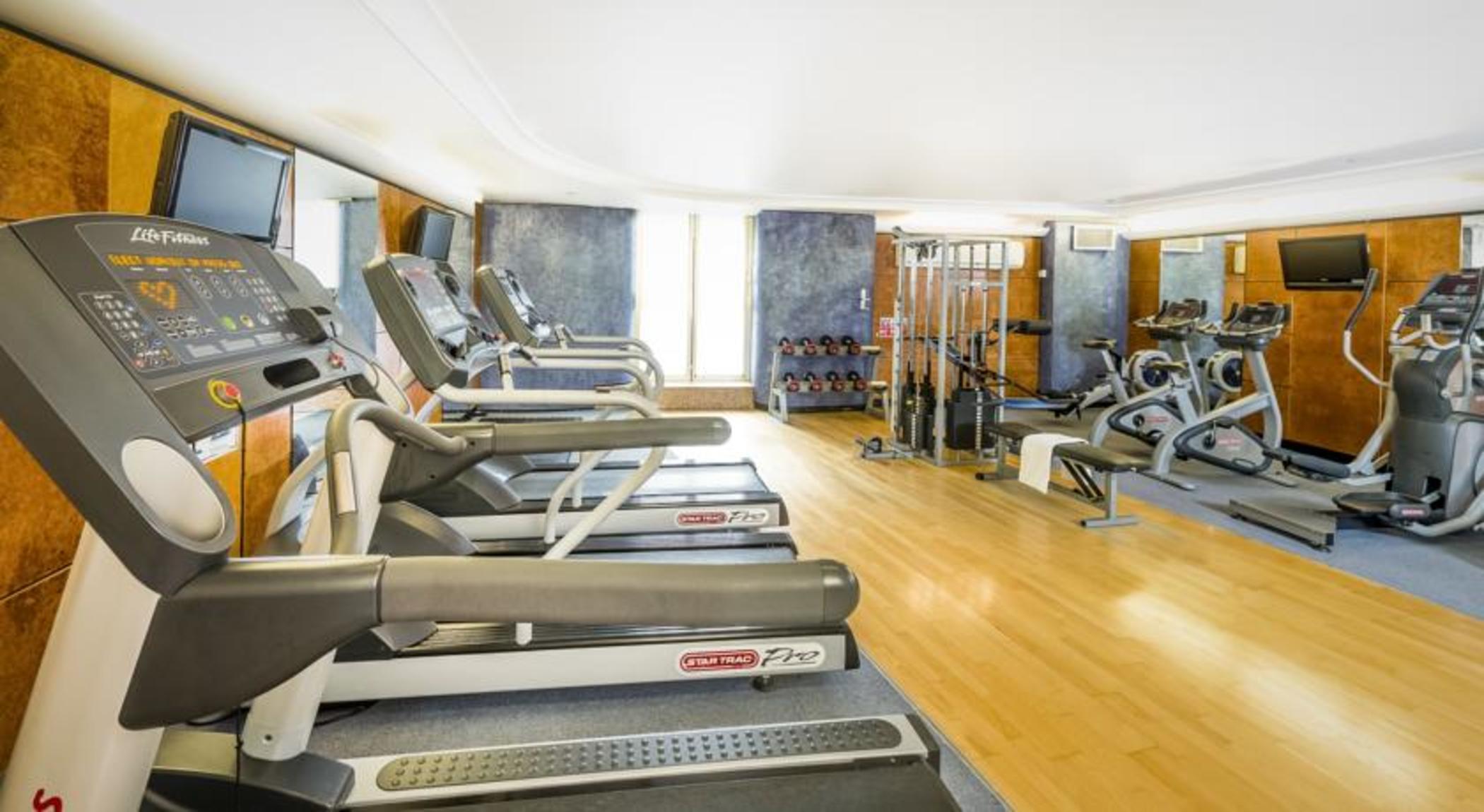 Hotel Millennium And Conference Centre Gloucester London