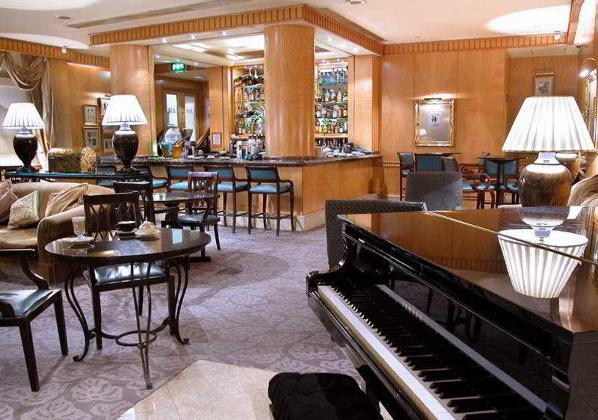Hotel Millennium And Conference Centre Gloucester London