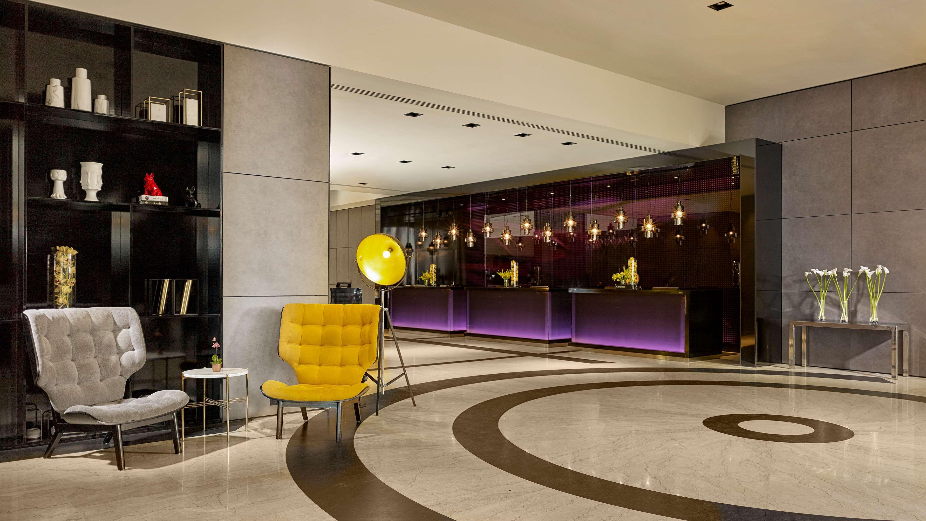 Park Plaza Victoria Hotel