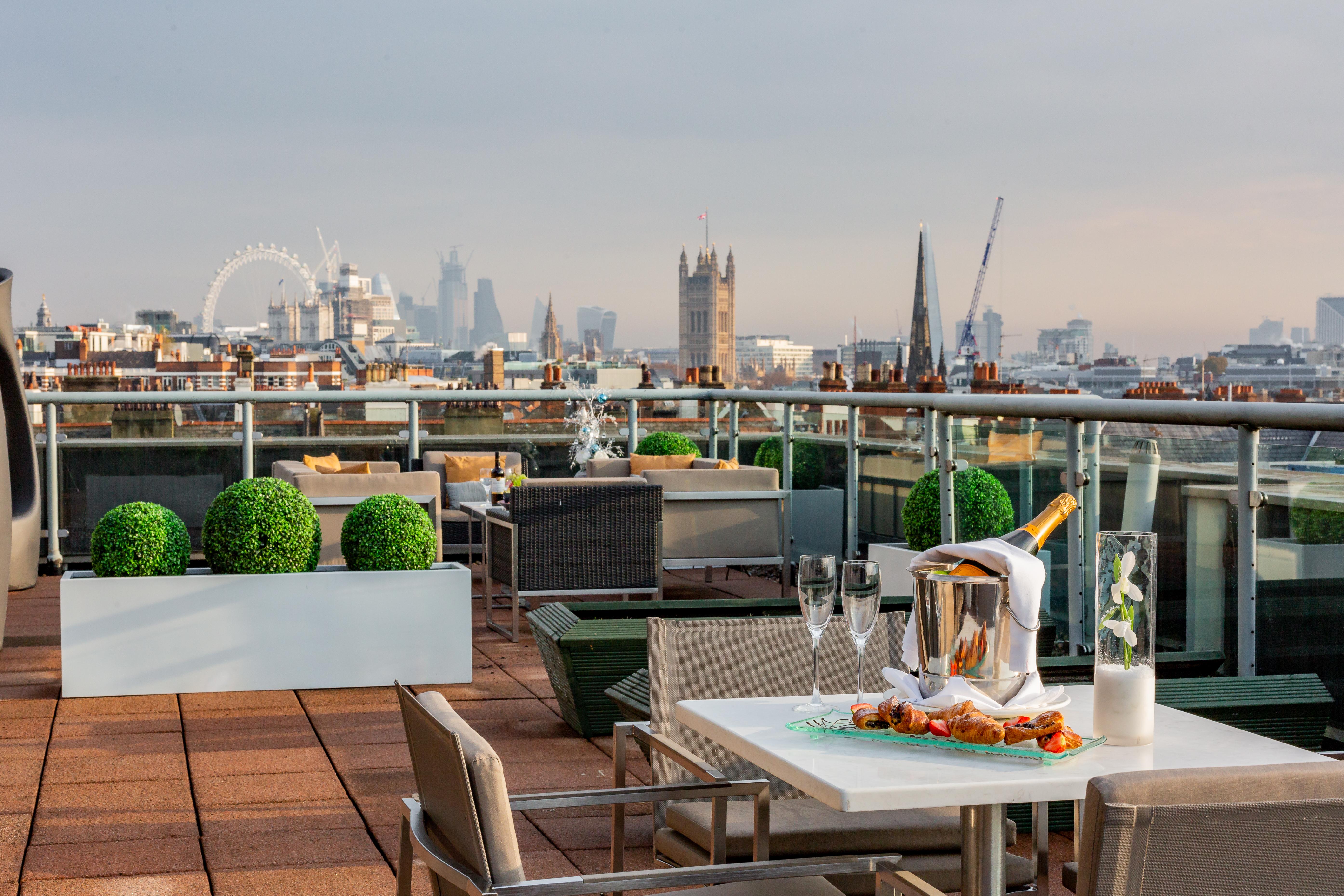 Park Plaza Victoria London
