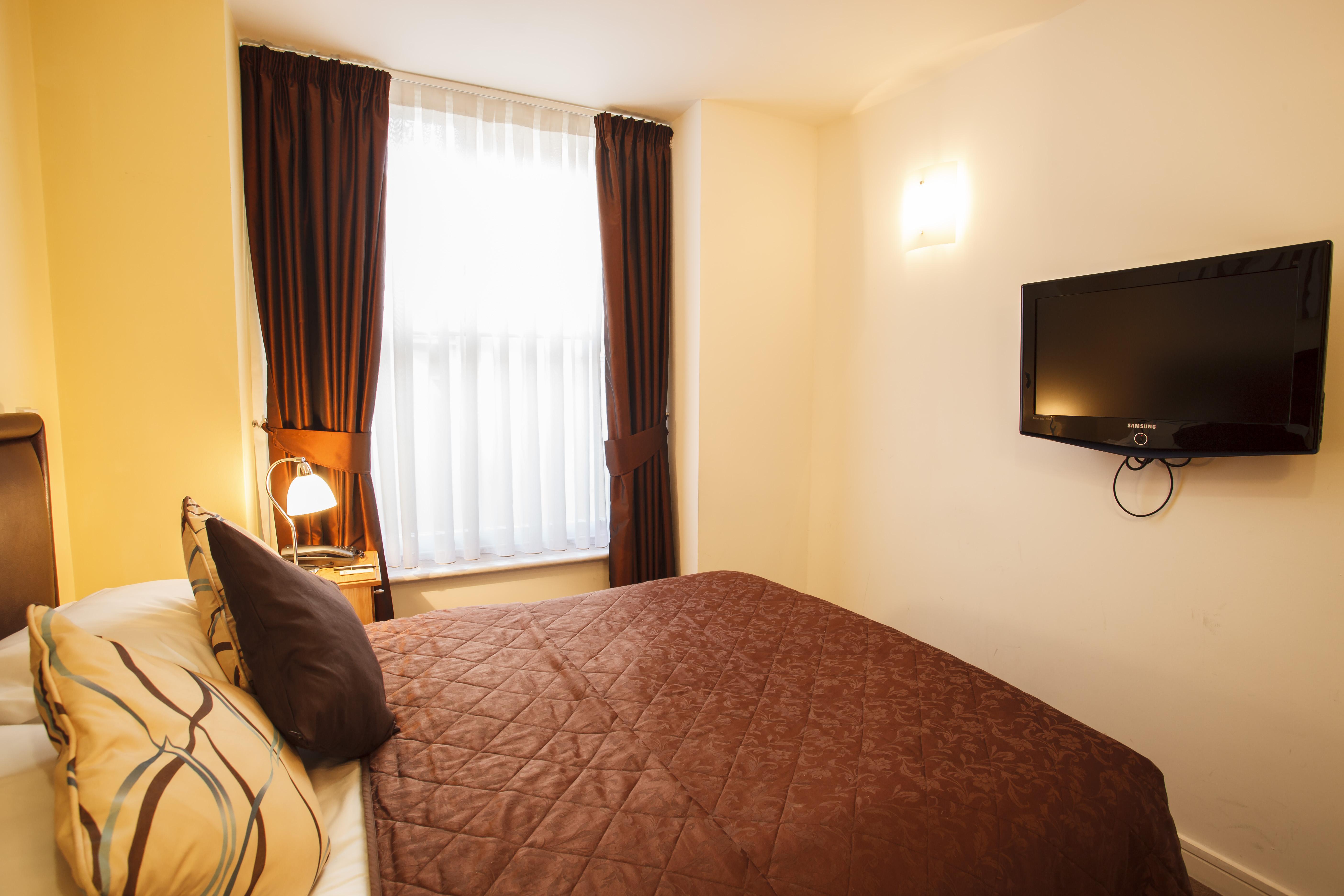 The Cleveland Hotel London