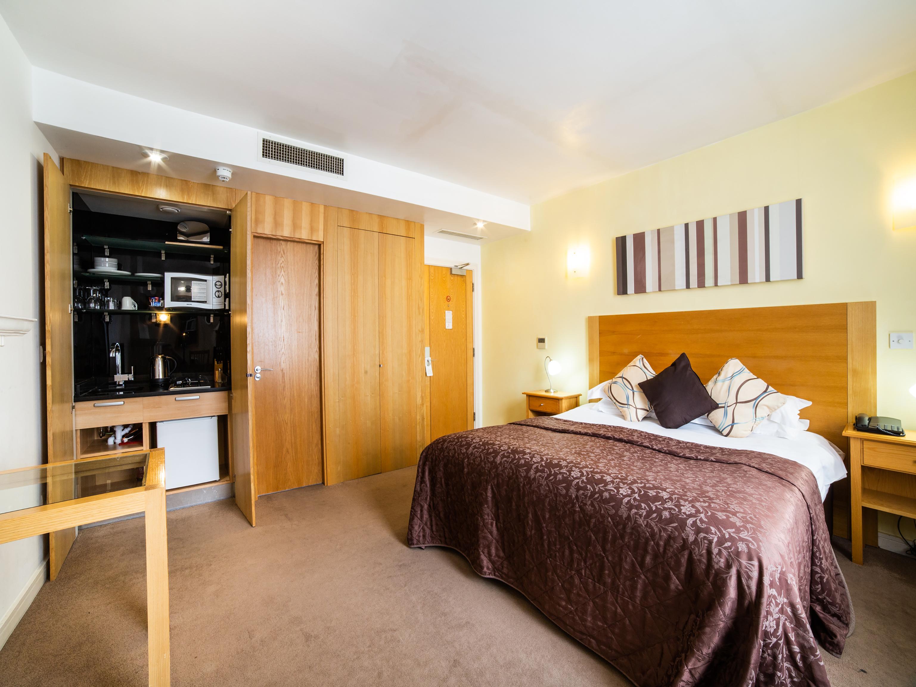 The Cleveland London