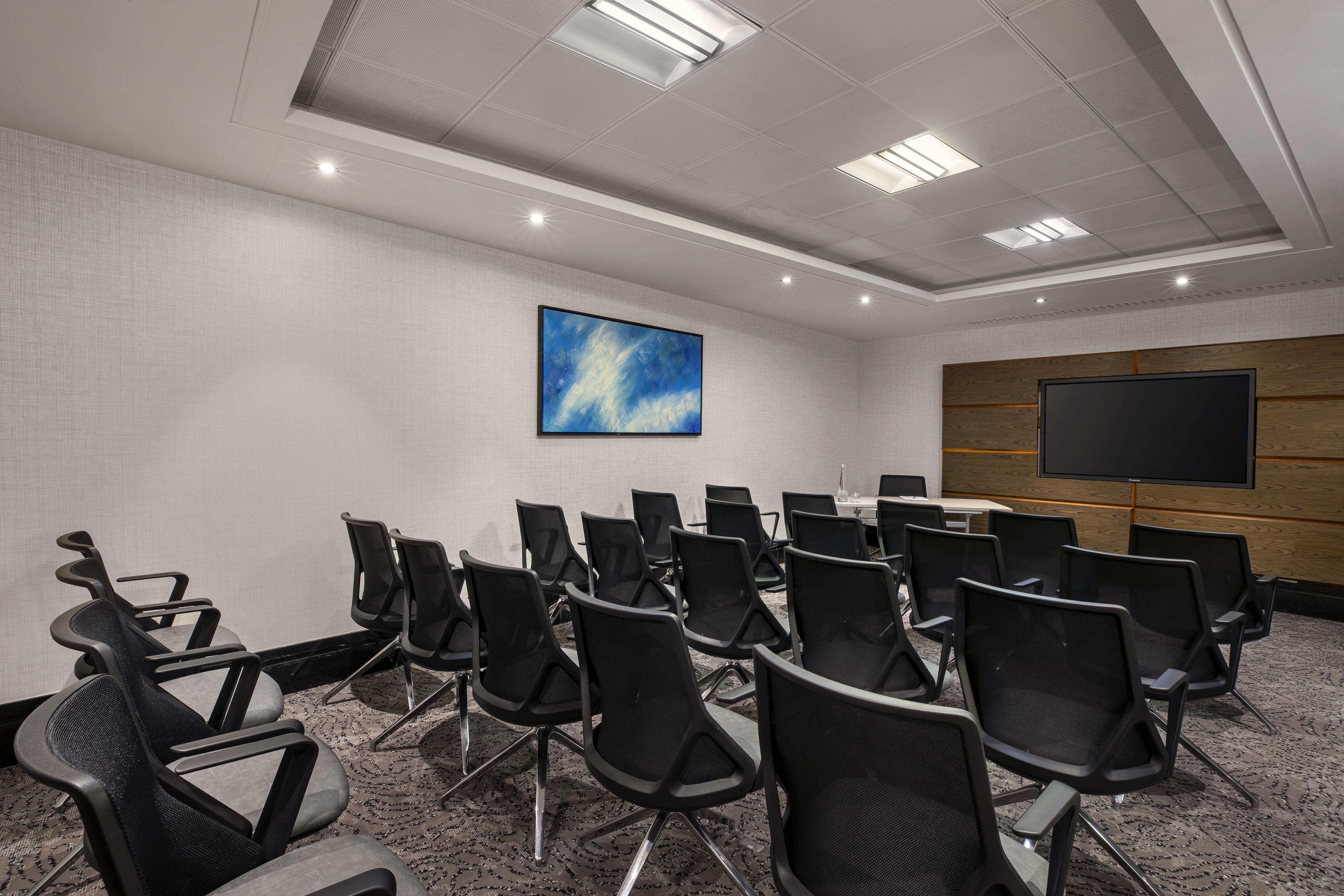 Leonardo Royal St Paul's Hotell 4*