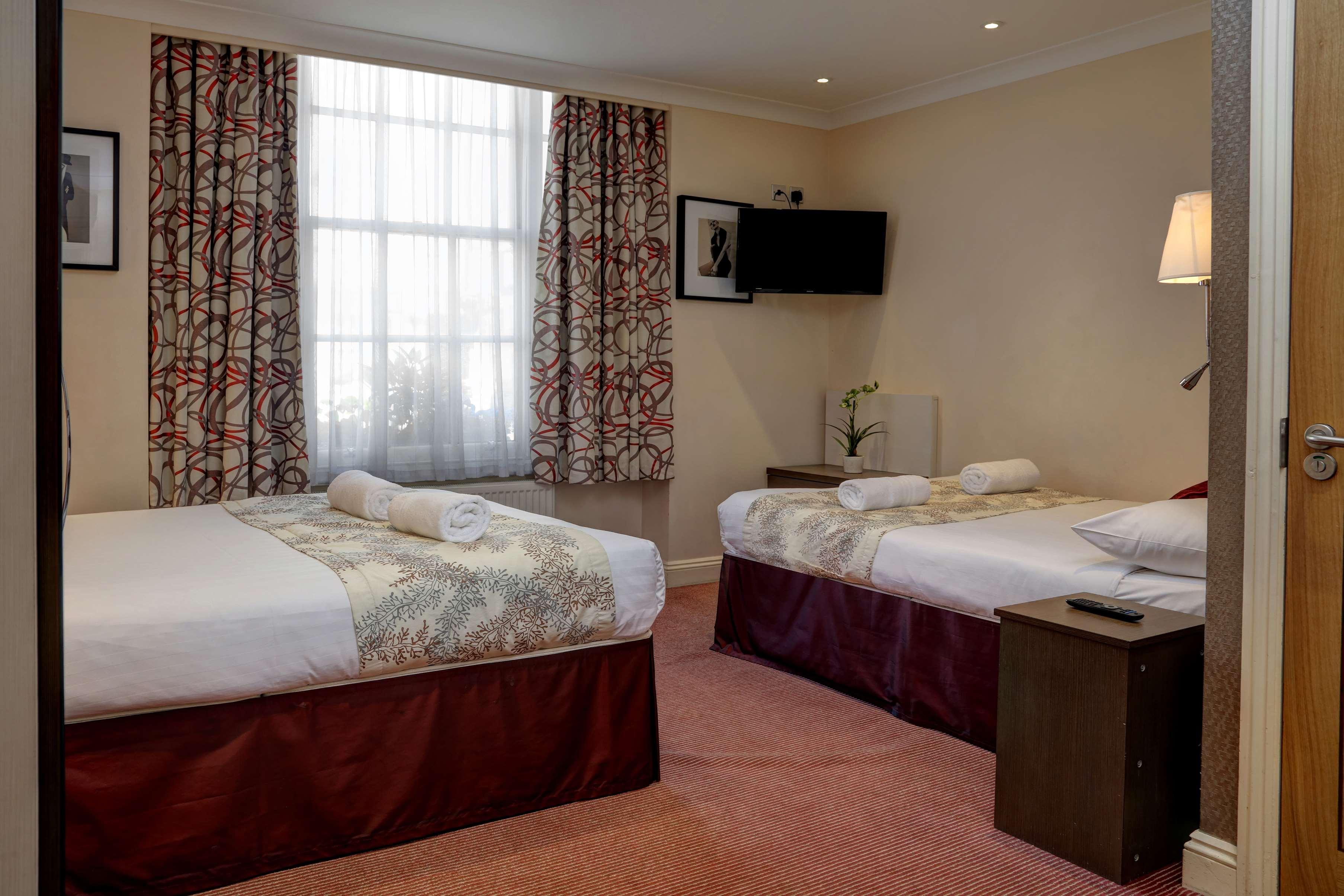 Hotel Western Buckingham Palace Rd 3*