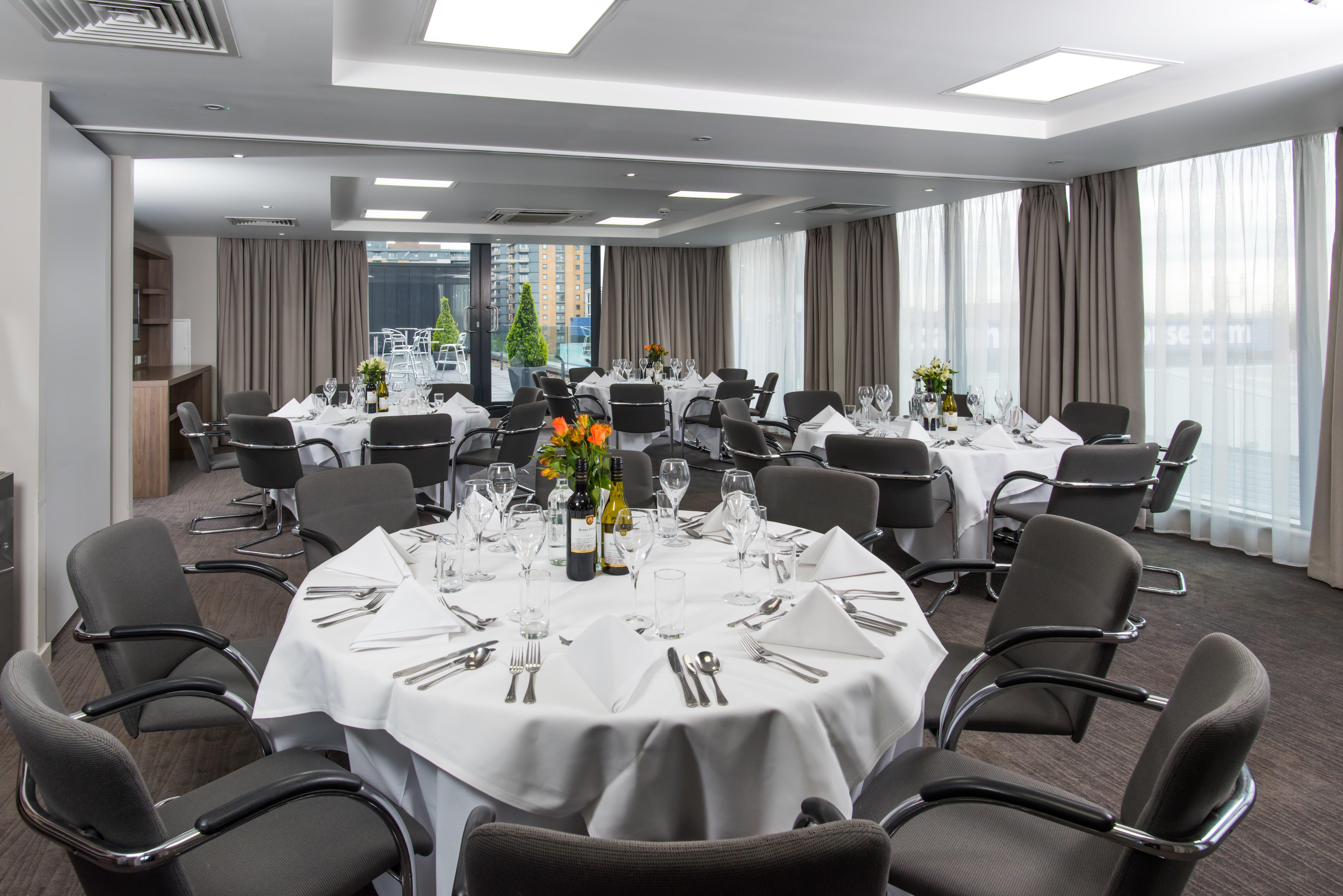West By Ihg 4* London